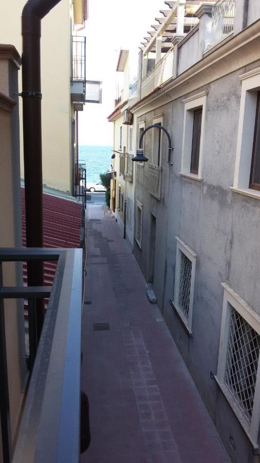 Vila Casa Del Pozzo Furci Siculo Exteriér fotografie